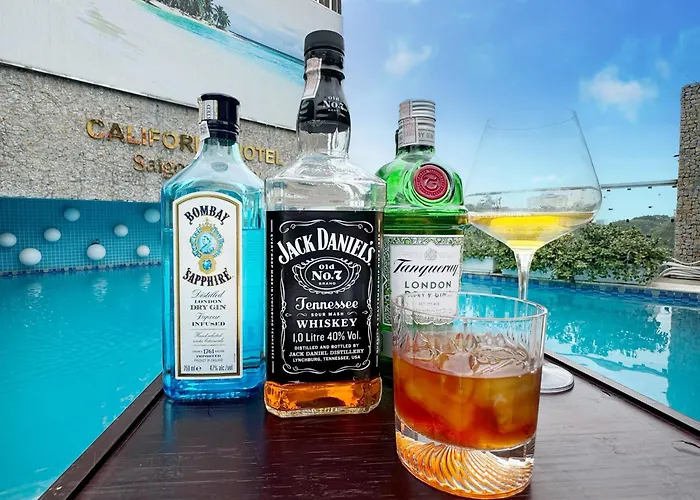 California Saigon Hotel & Rooftop Pool