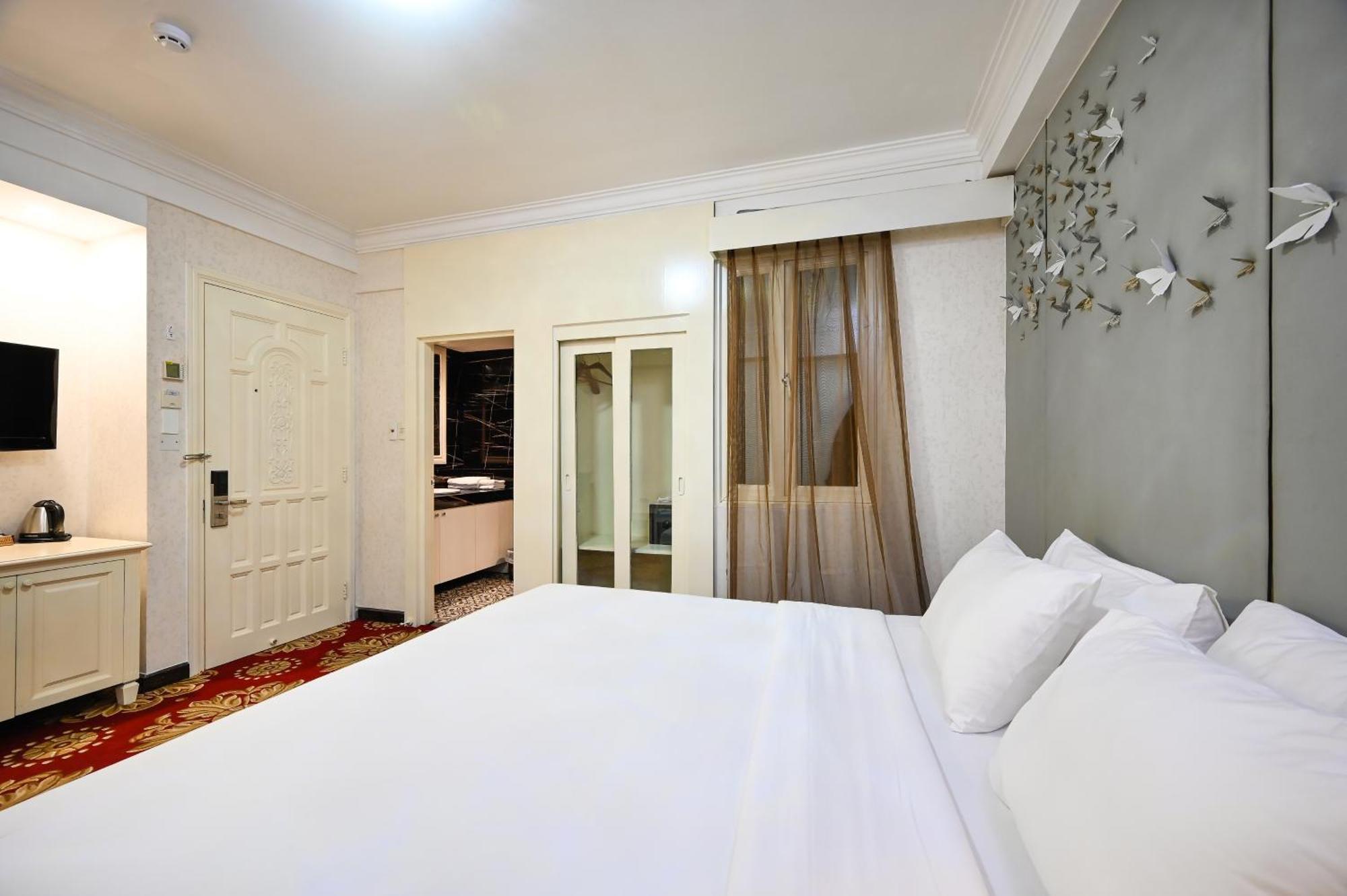 California Saigon & Rooftop Pool Hotel Ho-Chi-Minh-Stadt