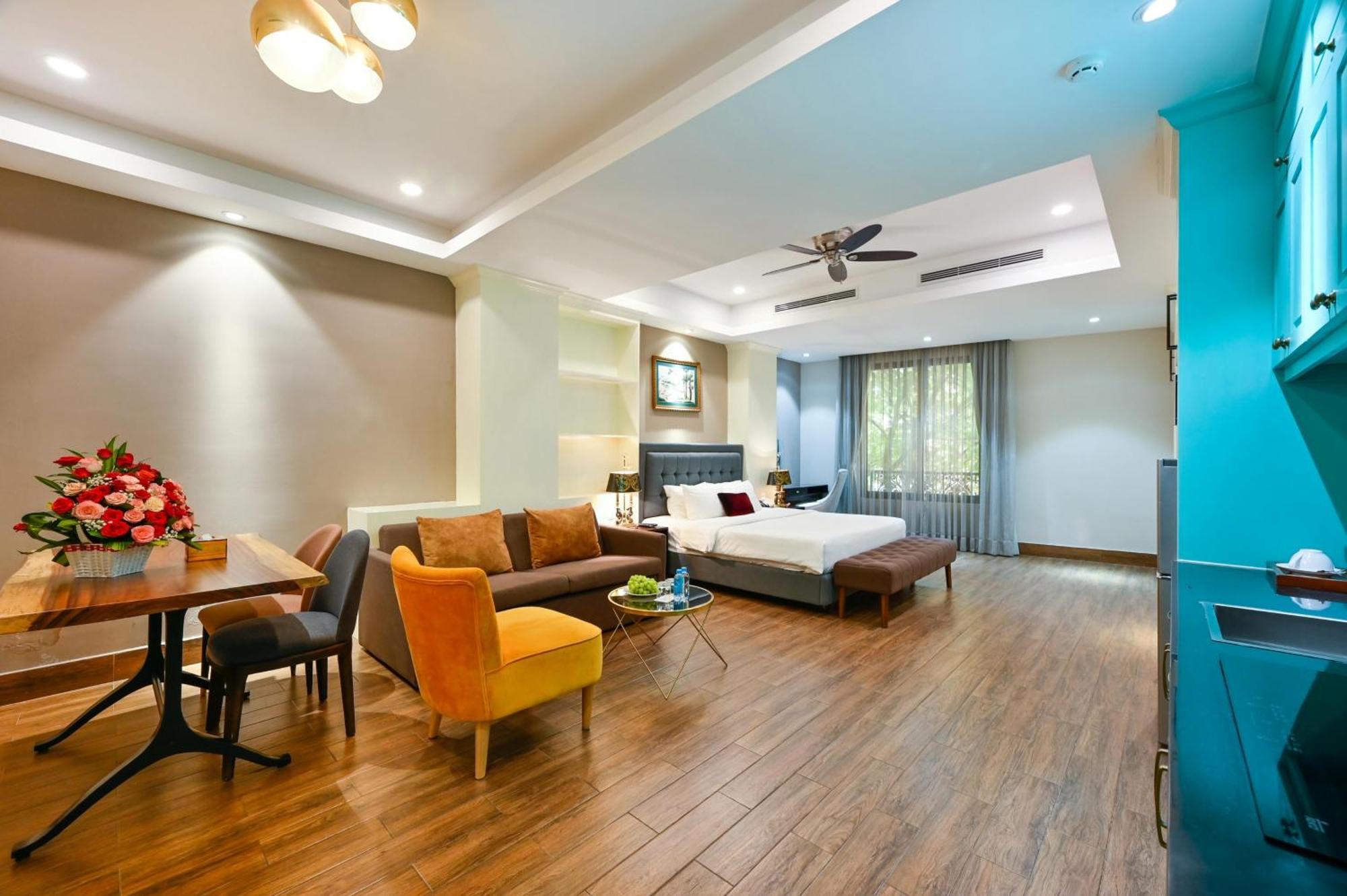California Saigon & Rooftop Pool 3* Ho-Chi-Minh-Stadt