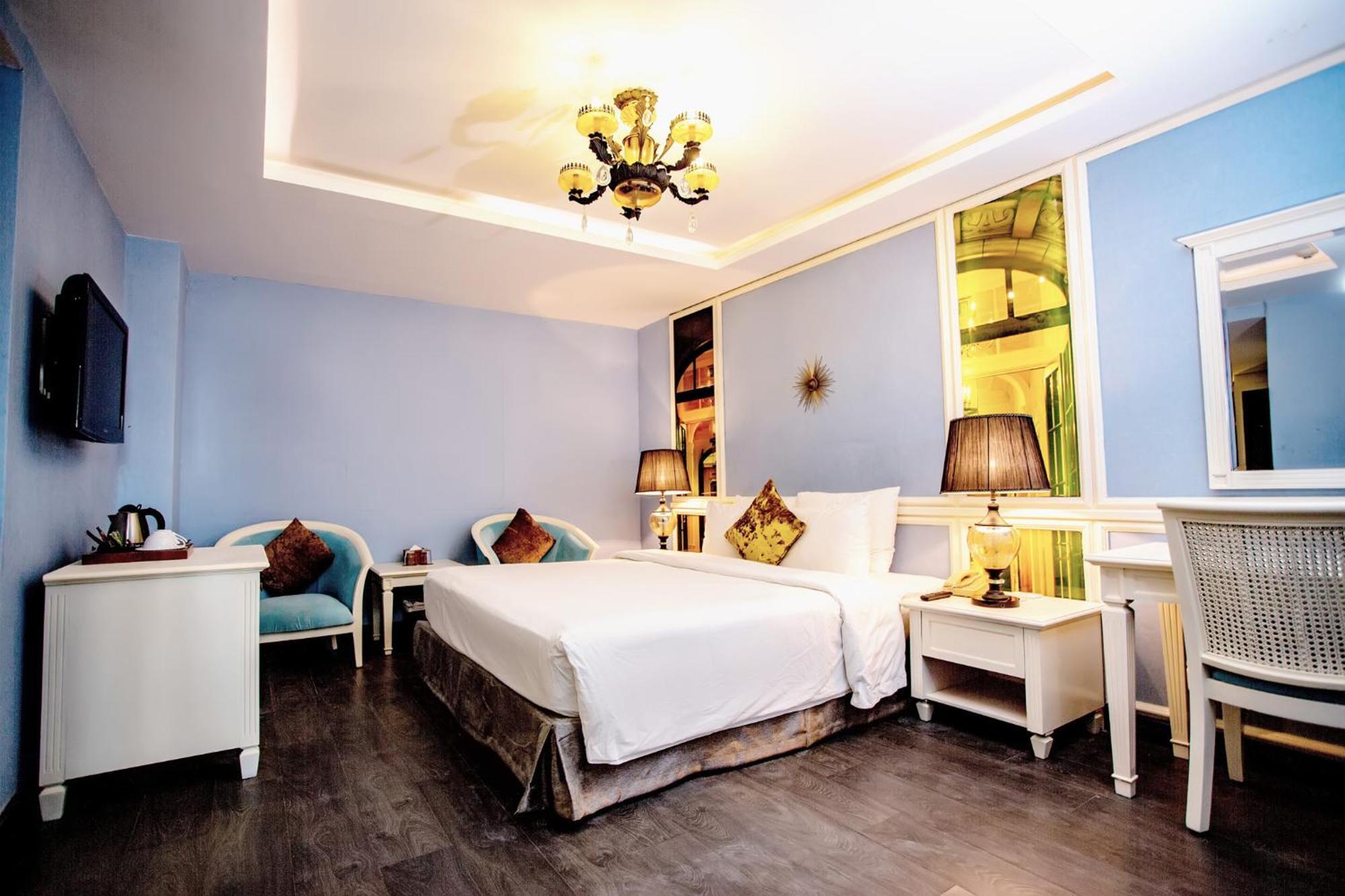 California Saigon & Rooftop Pool Hotel Ho-Chi-Minh-Stadt